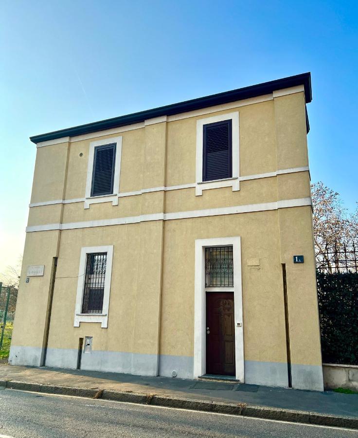 Appartamento Milano Collection: Naviglio Martesana Esterno foto